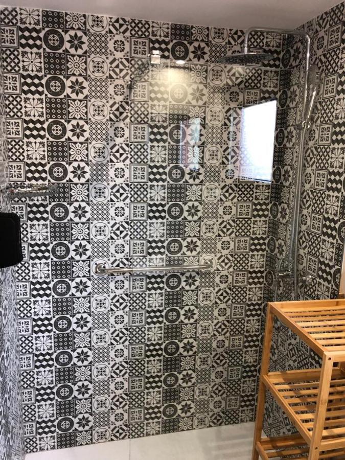 Apartamentos Deluxe Con Jacuzzi O Chimenea Love For Two Collado Mediano エクステリア 写真