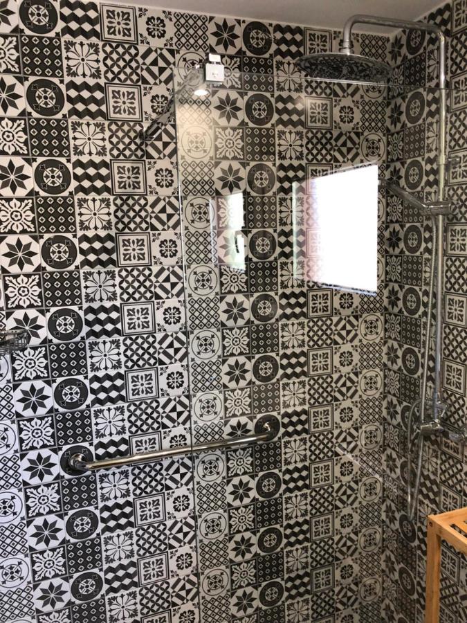 Apartamentos Deluxe Con Jacuzzi O Chimenea Love For Two Collado Mediano エクステリア 写真