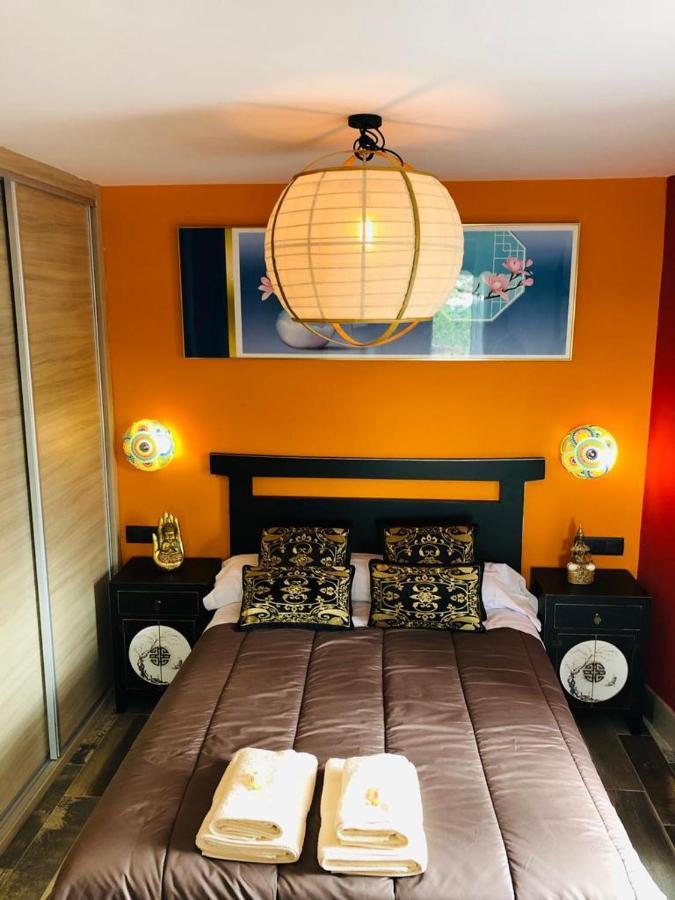 Apartamentos Deluxe Con Jacuzzi O Chimenea Love For Two Collado Mediano エクステリア 写真