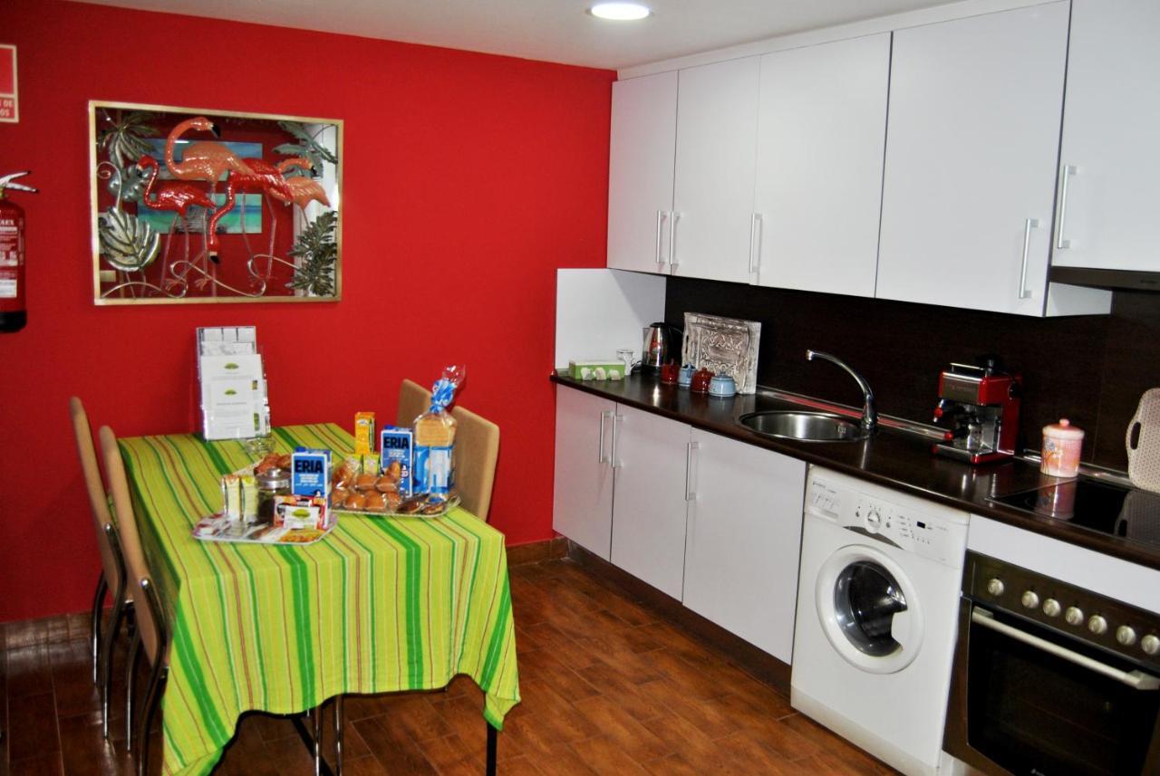 Apartamentos Deluxe Con Jacuzzi O Chimenea Love For Two Collado Mediano エクステリア 写真