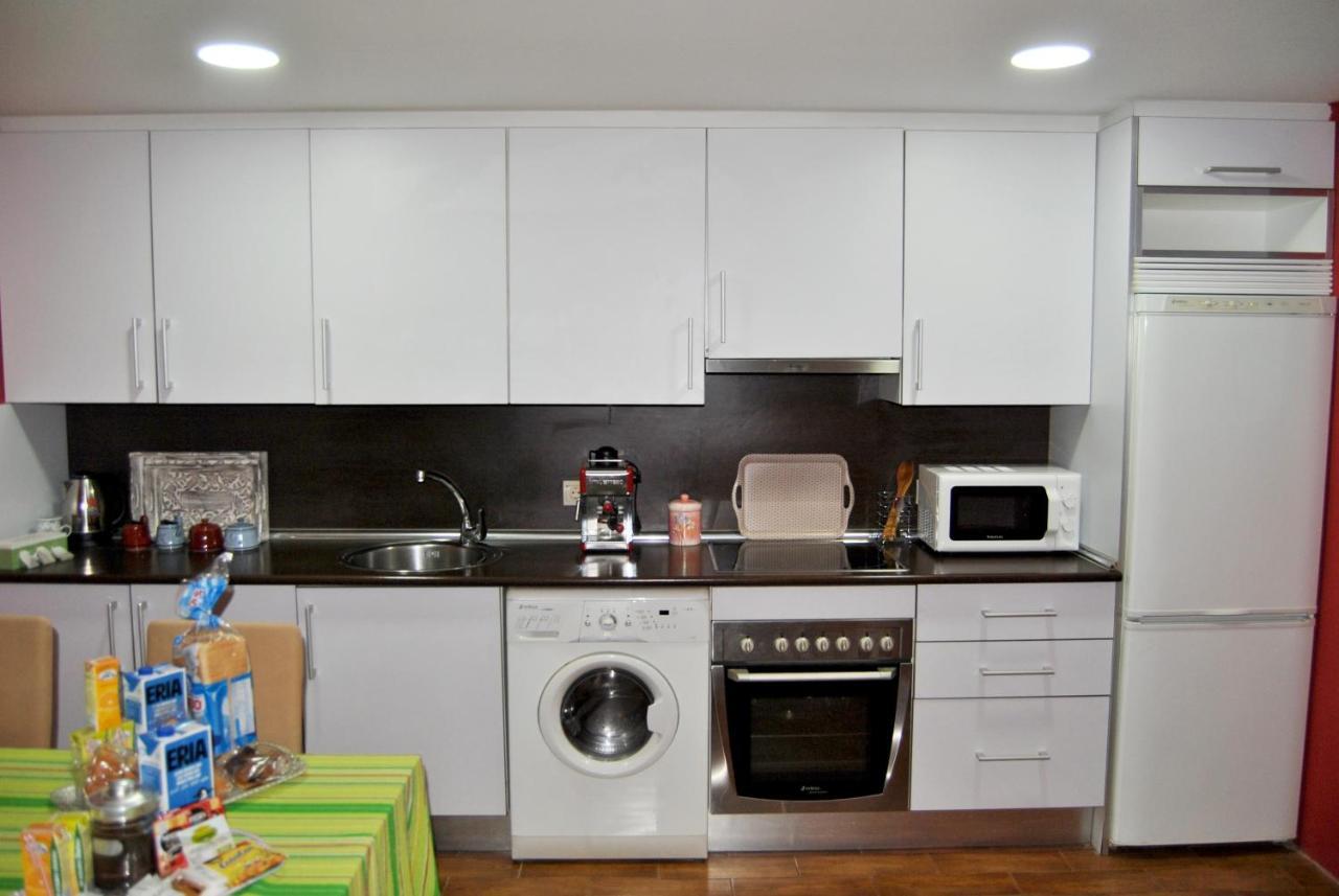 Apartamentos Deluxe Con Jacuzzi O Chimenea Love For Two Collado Mediano エクステリア 写真